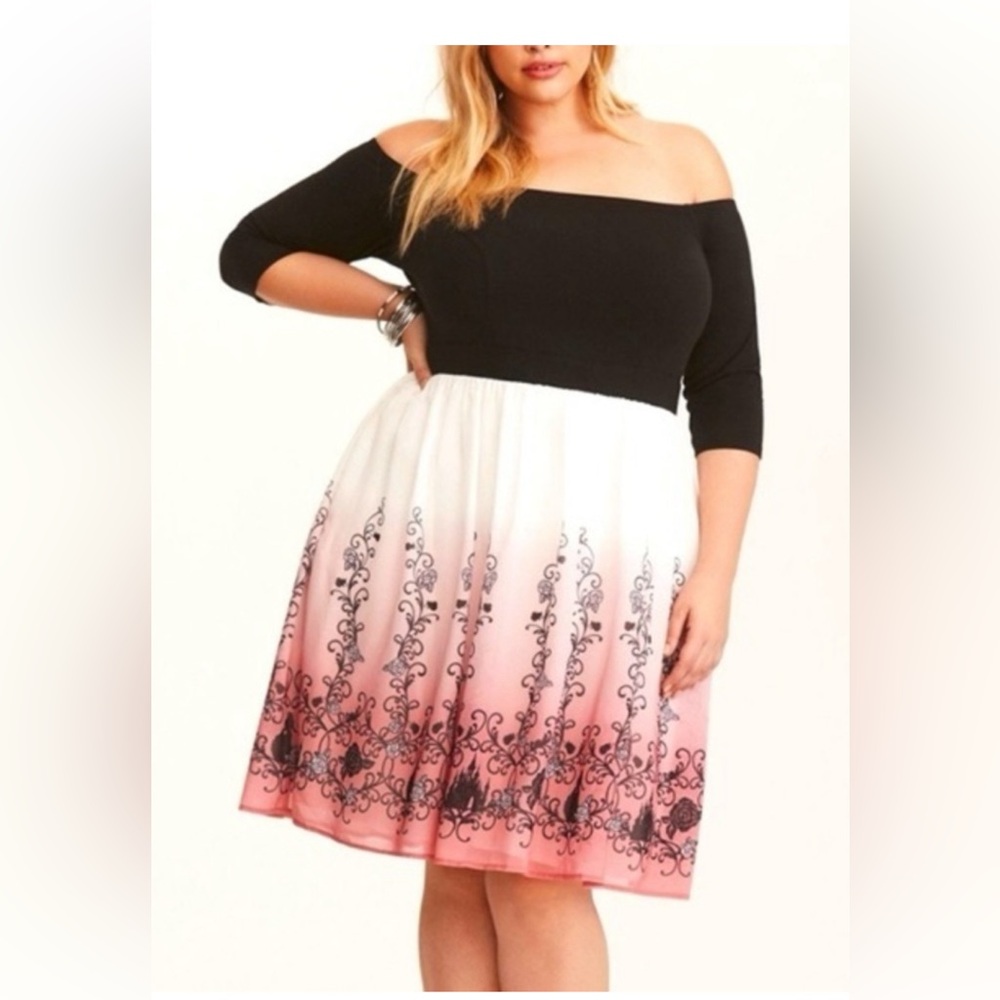 NWT Torrid Sleeping Beauty Off-Shoulder Dress Sz 22